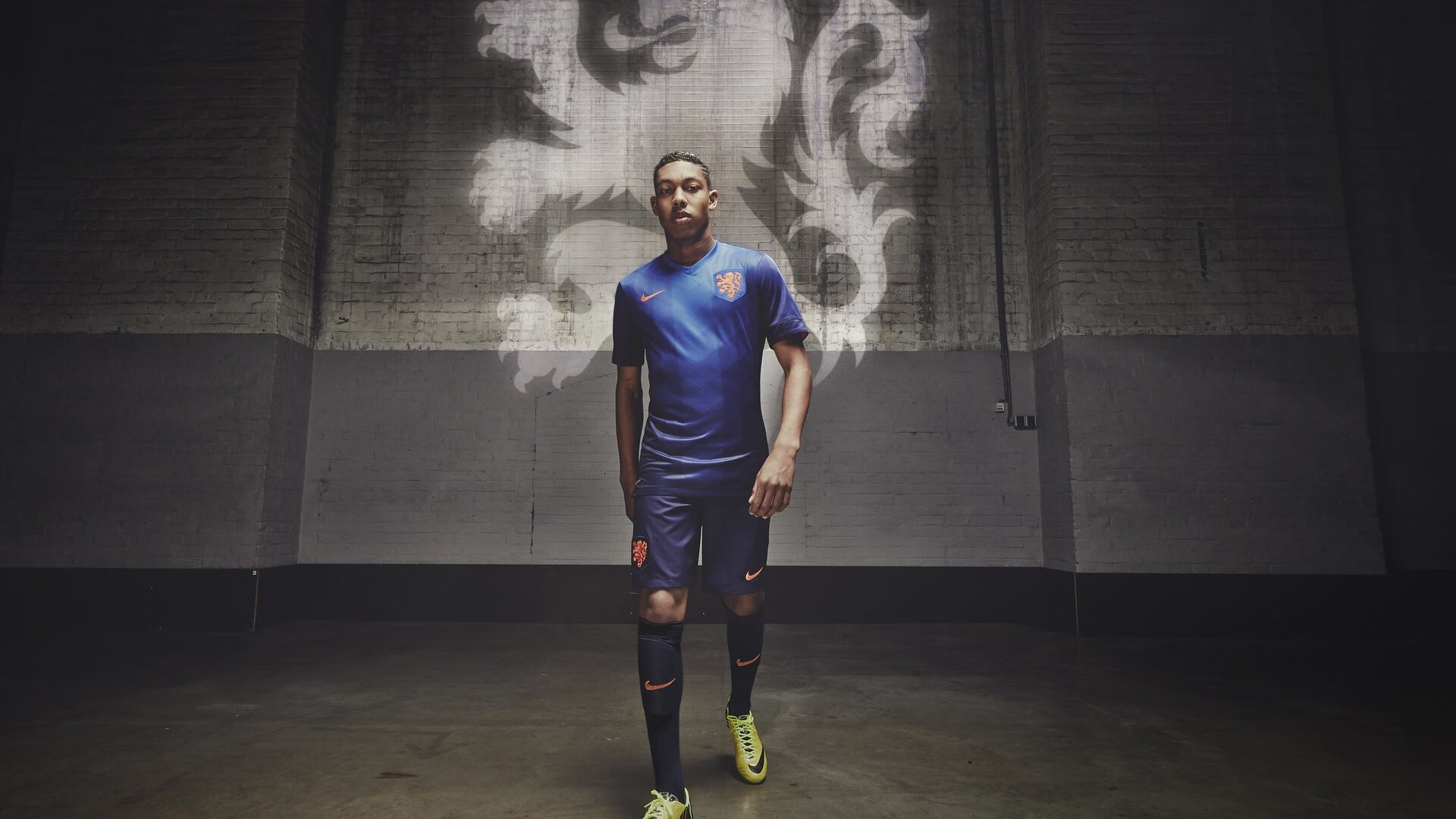 开云竞猜官网-战术升级：球队引入新科技助力比赛，球队战术打法